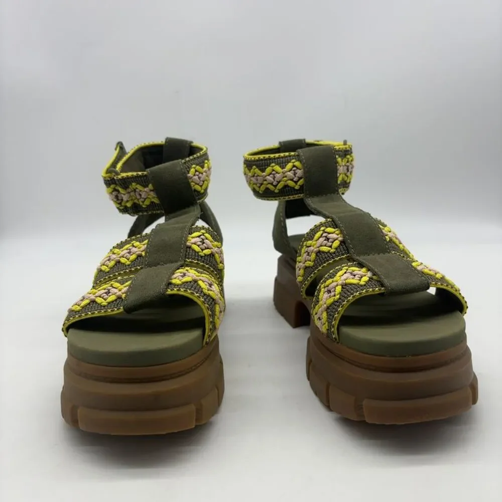 Boutique Embroidered Platform Sandals